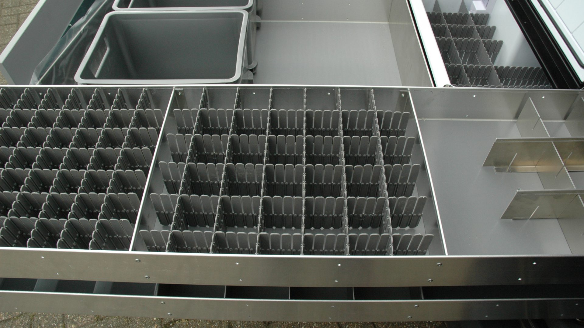 Vakverdeling 24 stuks 100ml